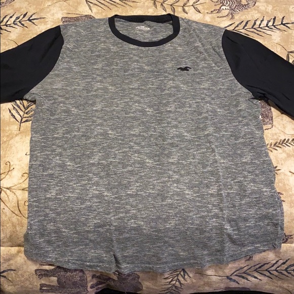 Hollister longsleeve - Picture 1 of 1